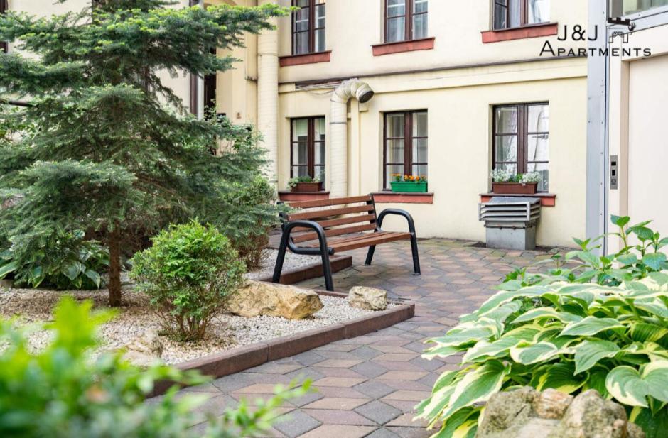 J&J Apartments Szeroka 25 Apartament 1 Торунь Екстер'єр фото