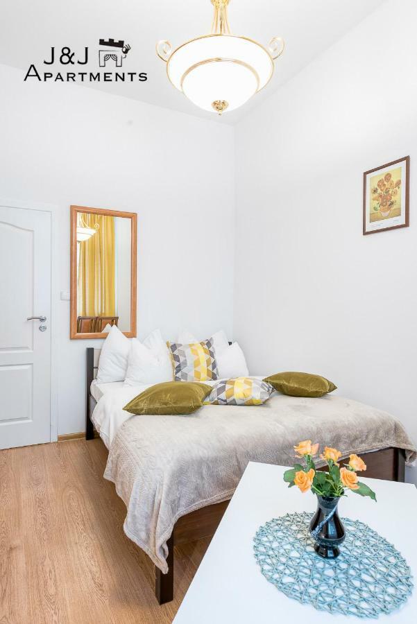 J&J Apartments Szeroka 25 Apartament 1 Торунь Екстер'єр фото