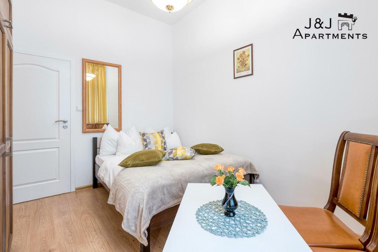 J&J Apartments Szeroka 25 Apartament 1 Торунь Екстер'єр фото