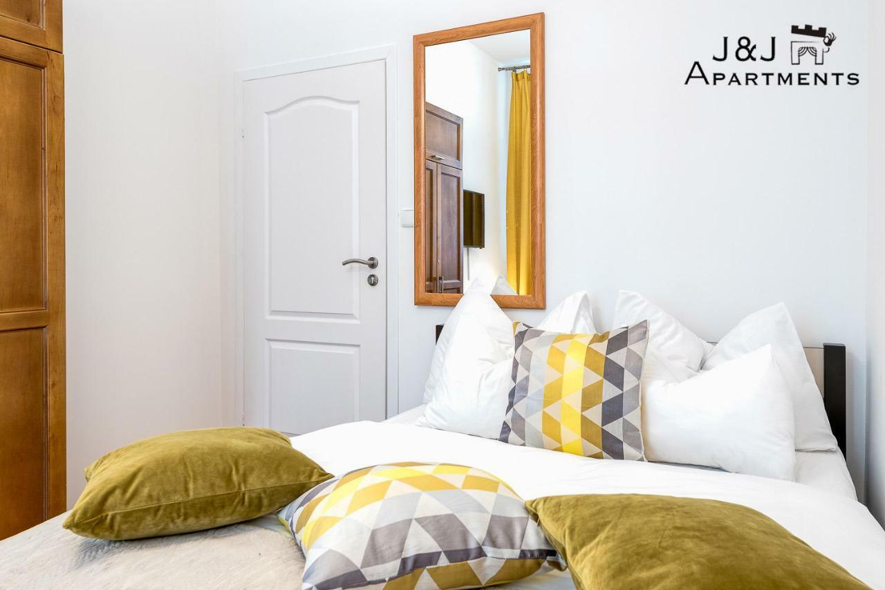 J&J Apartments Szeroka 25 Apartament 1 Торунь Екстер'єр фото