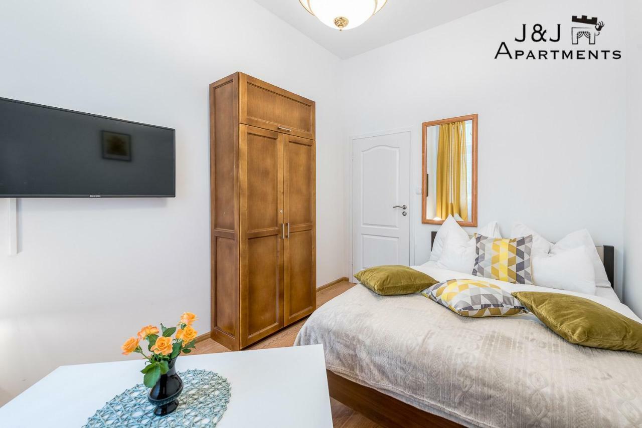 J&J Apartments Szeroka 25 Apartament 1 Торунь Екстер'єр фото